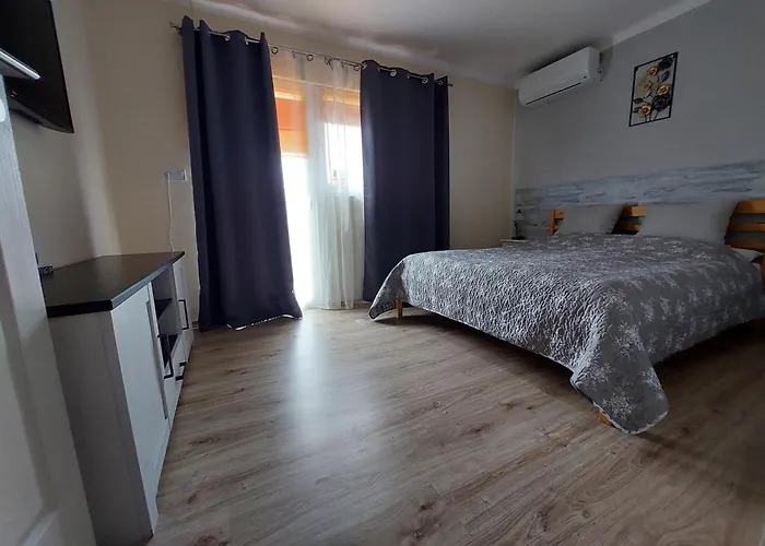 Laurus Vendeghaz Prázdninový dům Lovas