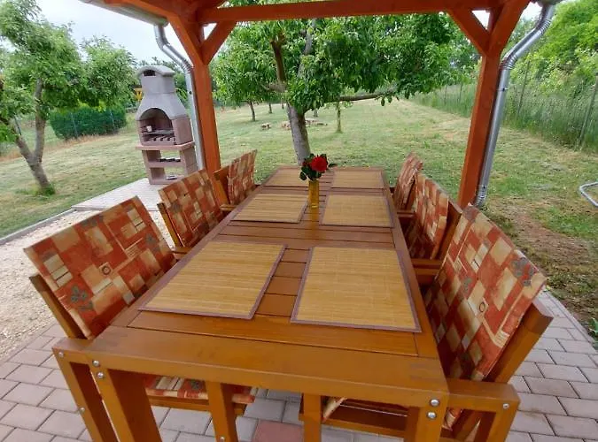 度假居 Laurus Vendeghaz